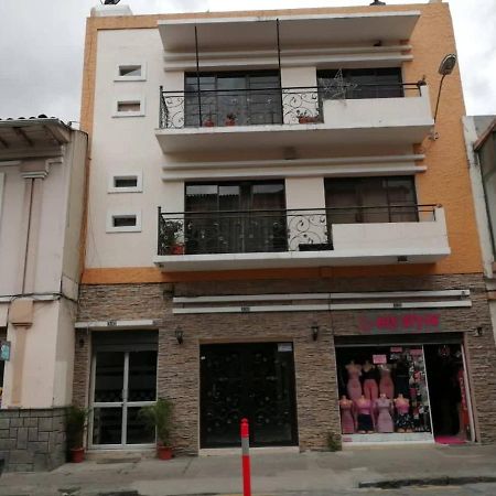 Hostal Nizza Cuenca Exterior foto